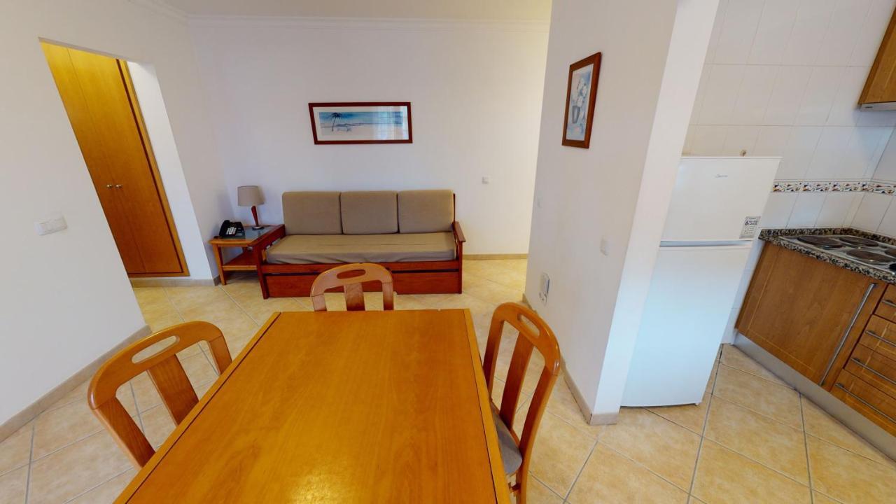 Praia Da Lota Resort - Beachfront Apartments Manta Rota Buitenkant foto