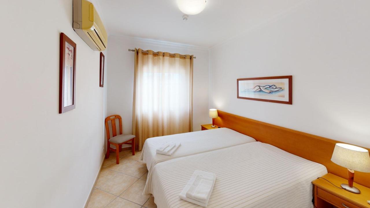 Praia Da Lota Resort - Beachfront Apartments Manta Rota Buitenkant foto